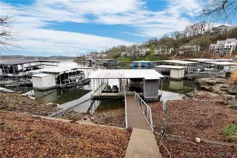 View/Area - 520 Eagle Dr, Lake Ozark, MO 65049 photo 2 of 3
