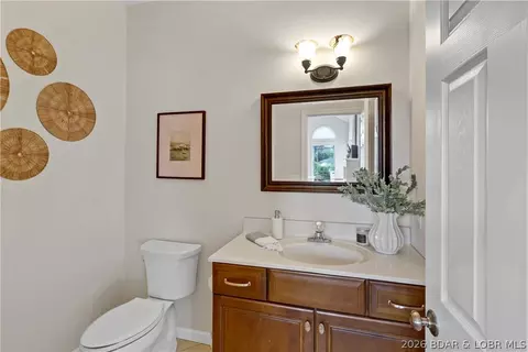Bath - 520 Eagle Dr, Lake Ozark, MO 65049 photo 1 of 7