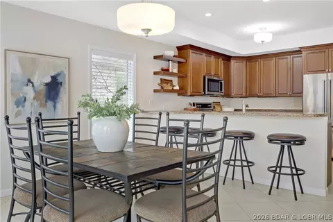 Dining - 520 Eagle Dr, Lake Ozark, MO 65049 photo 2 of 4