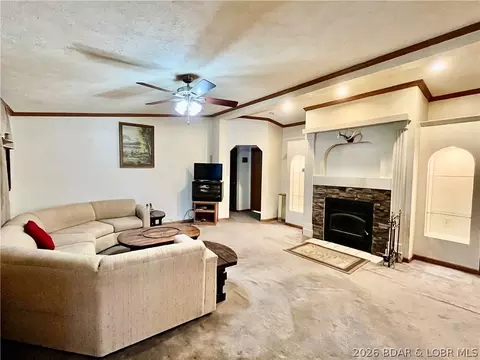Living - 29685 Ivy Bend Rd, Stover, MO 65078 photo 2 of 4