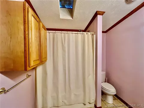 Bath - 29685 Ivy Bend Rd, Stover, MO 65078 photo 1 of 5