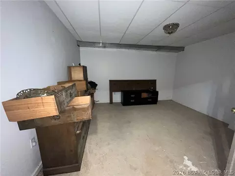 Bedroom - 29685 Ivy Bend Rd, Stover, MO 65078 photo 5 of 5