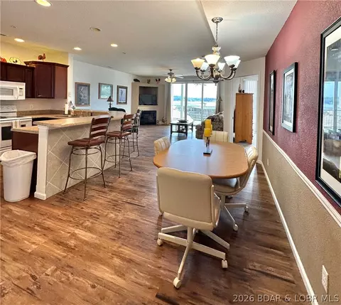 18134 Millstone Cove Rd #212, Gravois Mills, MO 65037