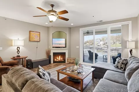 144 Majestic Point Dr #1D, Sunrise Beach, MO 65079