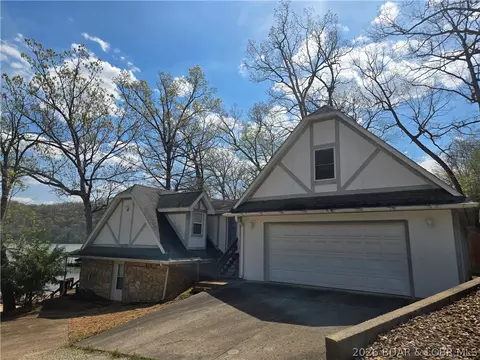 129 Summit View Cir, Climax Springs, MO 65324