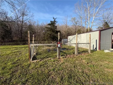 Exterior - 184 State Park Rd, Brumley, MO 65017 photo 18 of 34