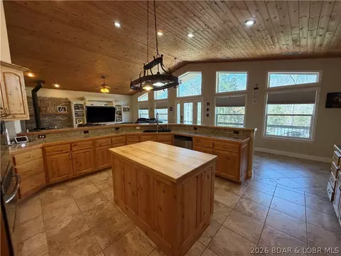 Kitchen - 184 State Park Rd, Brumley, MO 65017 photo 12 of 16