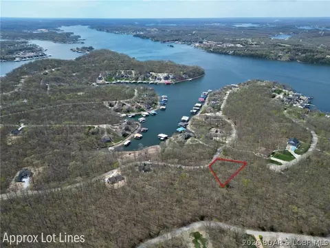 lot Apt 422 Grand View Dr, Sunrise Beach, MO 65079