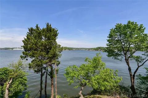 56 Copper Ridge Dr #1A, Lake Ozark, MO 65049