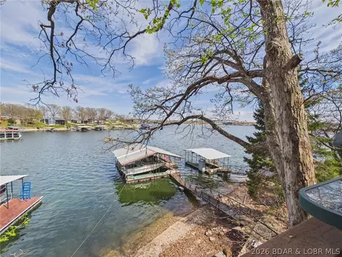 32331 Island View Rd, Gravois Mills, MO 65037