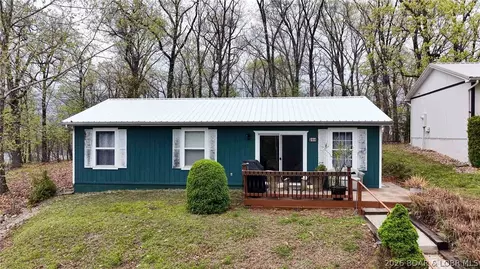 284 Storm Cove Dr, Linn Creek, MO 65052