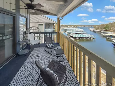 1442 Nichols Rd #H 401, Osage Beach, MO 65065