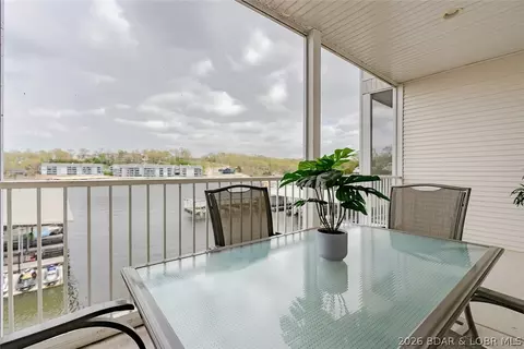 4935 Robins Cir #223, Osage Beach, MO 65065