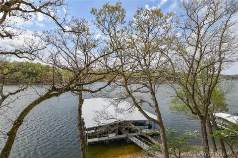 98 Jonathan Dr #3B, Lake Ozark, MO 65049