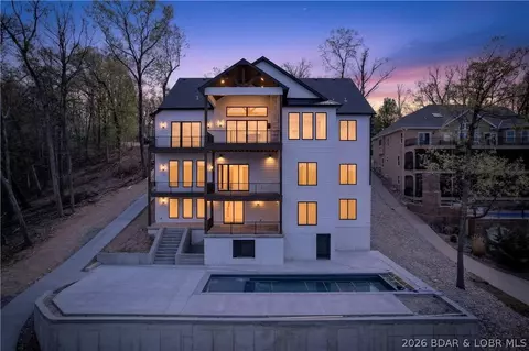 185 Turnbridge Ct, Sunrise Beach, MO 65079