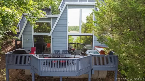 400 Hopetown Dr, Osage Beach, MO 65065