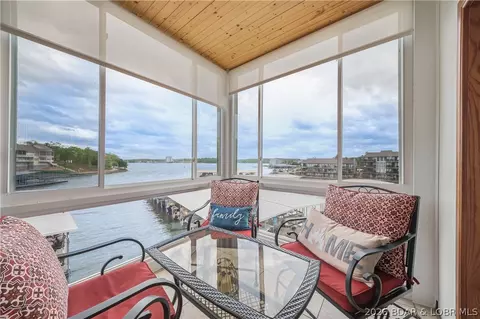 261 Charleston Dr #3B, Lake Ozark, MO 65049