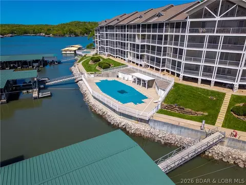 Exterior - 164 Windgate Dr #4B, Sunrise Beach, MO 65079 photo 6 of 11