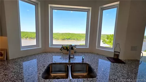 4423 Lws High Point Rd, Stover, MO 65078