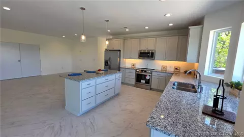 Kitchen - 4423 Lws High Point Rd, Stover, MO 65078 photo 4 of 5