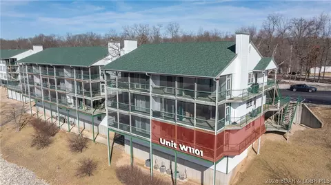 1101 Harbour Towne Dr W #1101, Lake Ozark, MO 65049