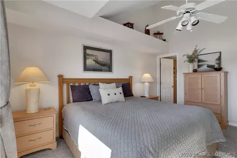 Bedroom - 4800 Eagleview Dr #247, Osage Beach, MO 65065 photo 2 of 8