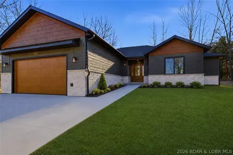 361 Spring Creek Dr, Sunrise Beach, MO 65079