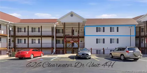 626 Clearwater Dr #4H, Camdenton, MO 65020