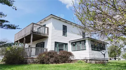 Exterior - 112 Aurora St, Eldon, MO 65026 photo 1 of 9
