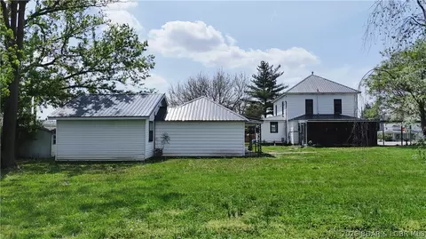Exterior - 112 Aurora St, Eldon, MO 65026 photo 9 of 9