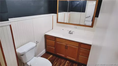 Bath - 112 Aurora St, Eldon, MO 65026 photo 1 of 2