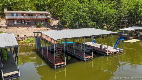 74 Crystal Blue Dr, Sunrise Beach, MO 65079