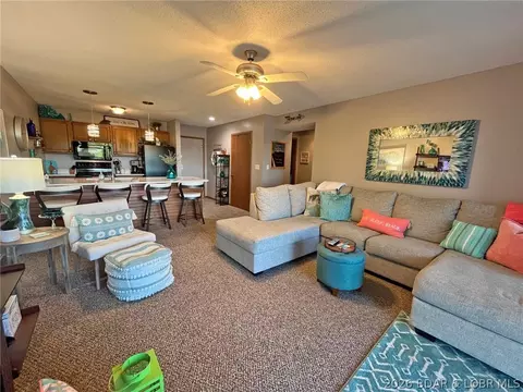 108 Robinwood Dr #2C, Lake Ozark, MO 65049