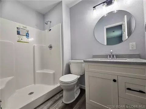 Bath - 612 E 8th St, Eldon, MO 65026 photo 2 of 2