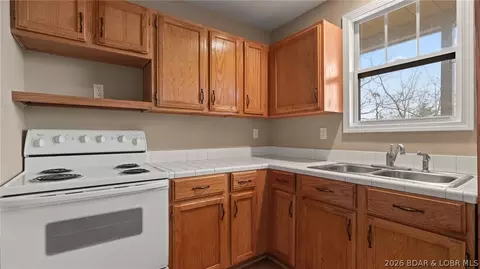 Entry Way - 26303 Apache Ln, Rocky Mount, MO 65072 photo 2 of 2