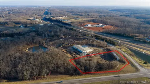 147 Hayes Dr, Eldon, MO 65026 photo 3