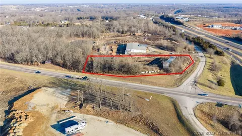 147 Hayes Dr, Eldon, MO 65026 photo 4