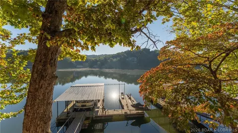 74 Possum Hollow Ct, Camdenton, MO 65020