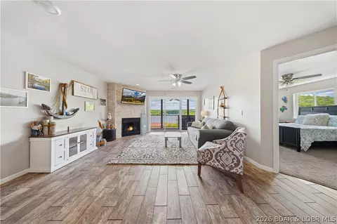 773 Clearwater Dr #1D, Camdenton, MO 65020