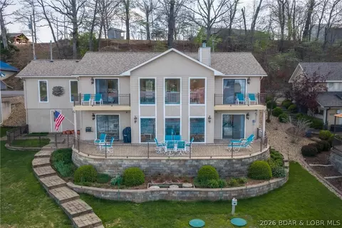 1184 Blue Water Bay Dr, Sunrise Beach, MO 65079