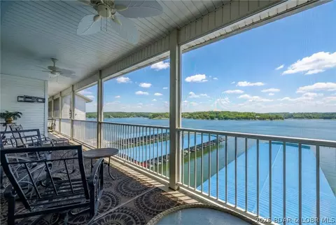 5450 Christopher Ln #242, Osage Beach, MO 65065