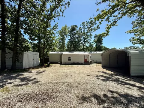 Exterior - 7358 Hwy 52, Versailles, MO 65084 photo 3 of 17