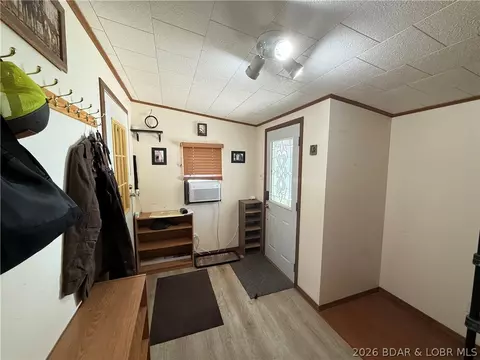 Entry Way - 7358 Hwy 52, Versailles, MO 65084 photo 1 of 1