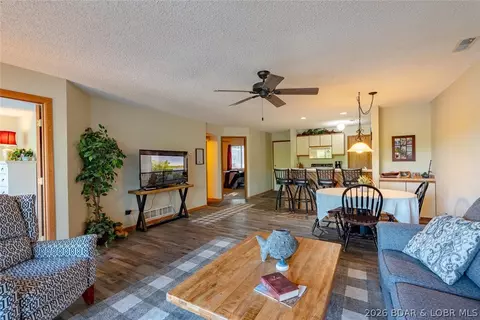 98 Jonathan Dr #2E, Lake Ozark, MO 65049