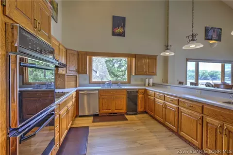 Kitchen - 2276 Big Island Dr, Roach, MO 65787 photo 2 of 3