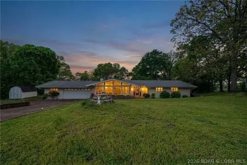 12 Avery Dr, Kaiser, MO 65047