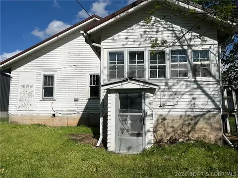 Exterior - 309 Elm St, Stover, MO 65078 photo 4 of 4