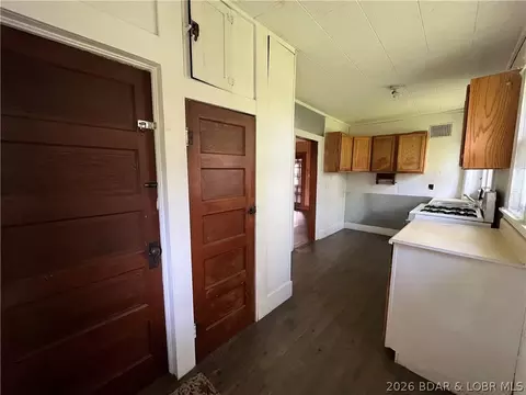 Entry Way - 309 Elm St, Stover, MO 65078 photo 1 of 1