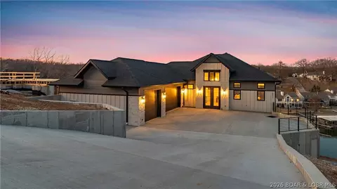 5517 Harpers Dr, Osage Beach, MO 65065