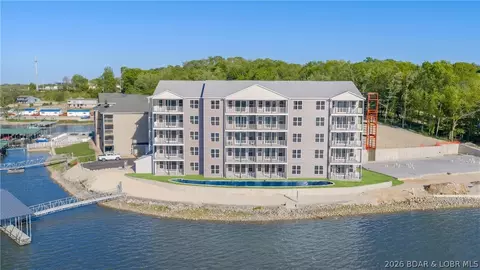 290 Plaza Beach Dr #3A, Camdenton, MO 65020